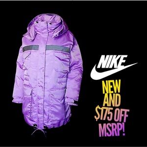 NIKE Med (or) Large